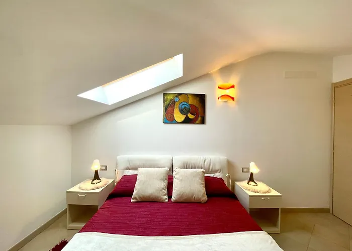 300m From The Sea, Ac, Wifi, Free Parking Apartment
