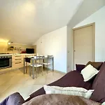 Appartamento 300m From The Sea, Ac, Wifi, Free Parking *