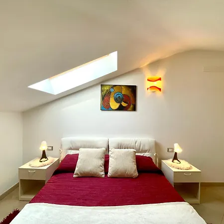 300m From The Sea, Ac, Wifi, Free Parking Apartman